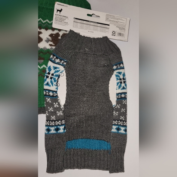 Vibrant Extra Small Dog Cat Sweater Red Black Green gray squirrel favorite child - Picture 7 of 8